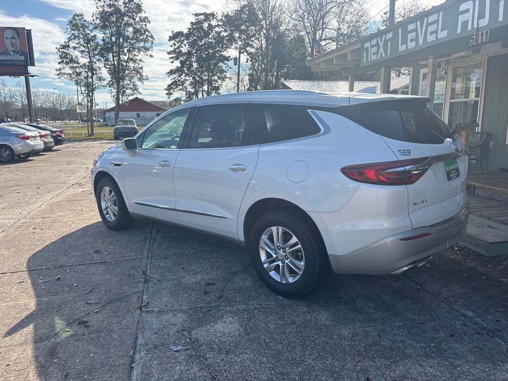 Buick Enclave Essence FWD 2018