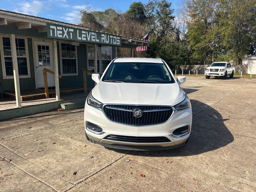 Buick Enclave Essence FWD 2018