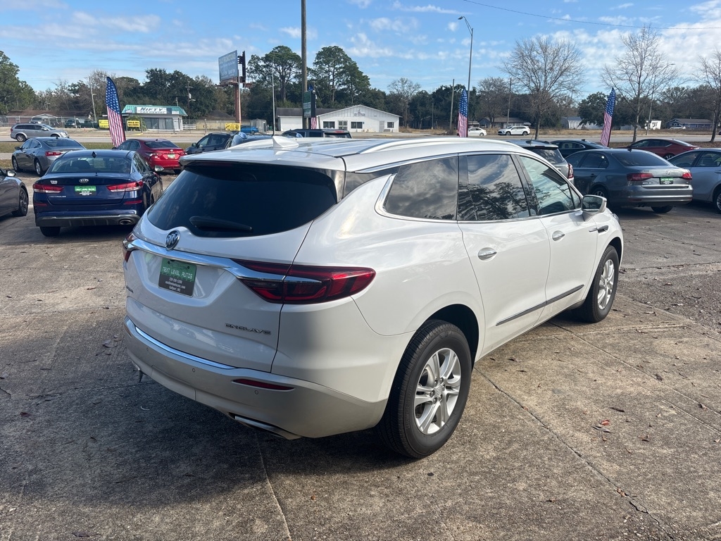 Buick Enclave Essence FWD 2018