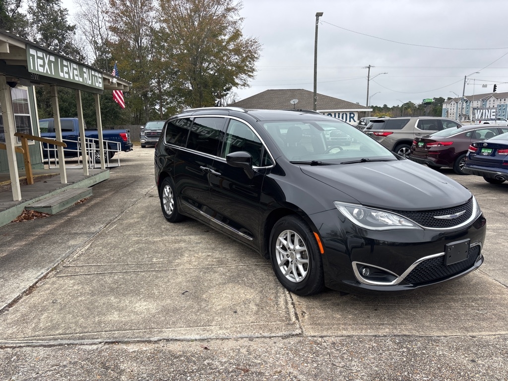 Chrysler Pacifica Touring-L 2020