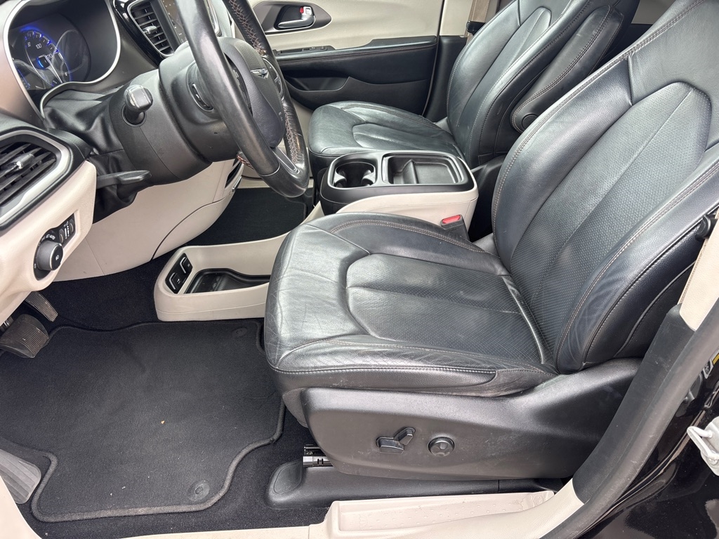 Chrysler Pacifica Touring-L 2020