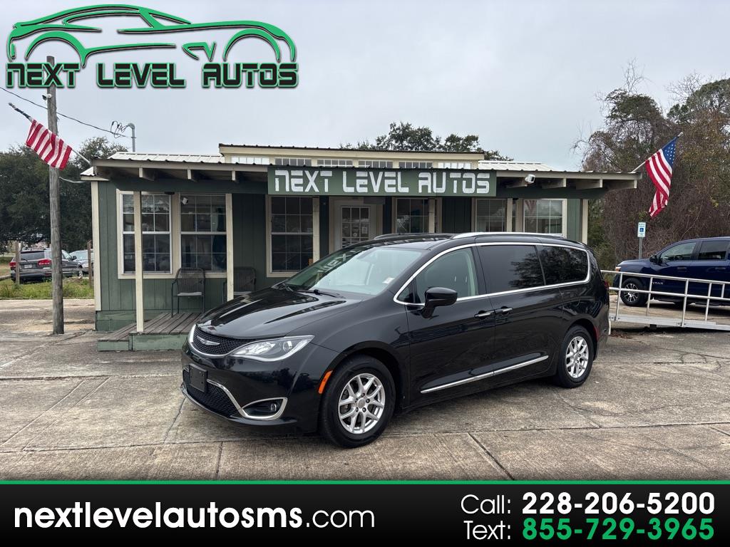 2020 Chrysler Pacifica Touring-L