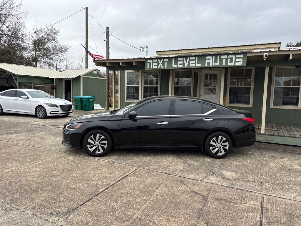 Nissan Altima 2.5 S 2023