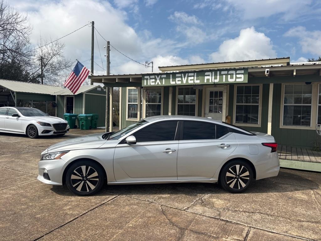 Nissan Altima 2.5 SV 2022