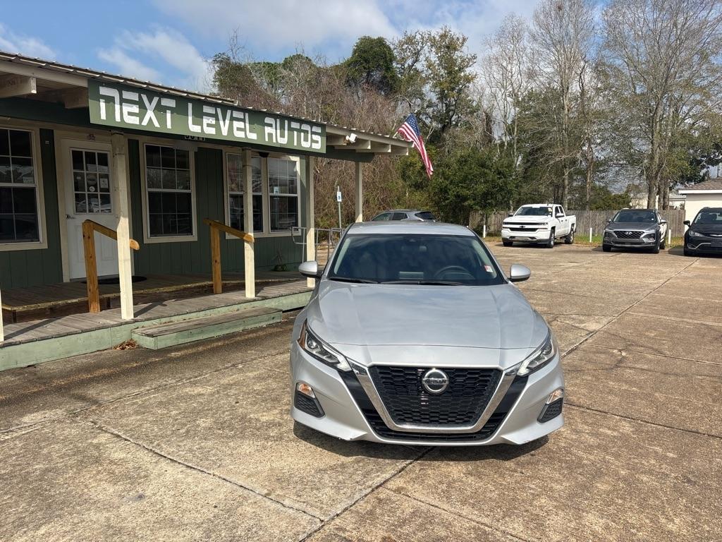 Nissan Altima 2.5 SV 2022