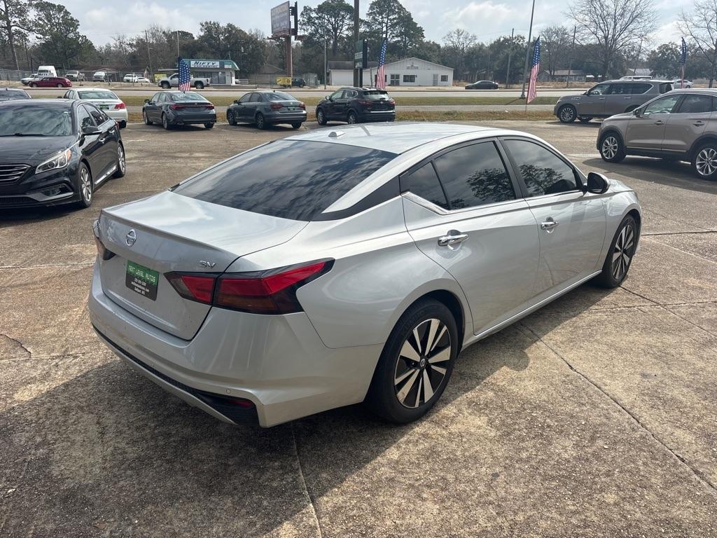 Nissan Altima 2.5 SV 2022