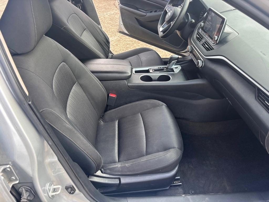 Nissan Altima 2.5 SV 2022