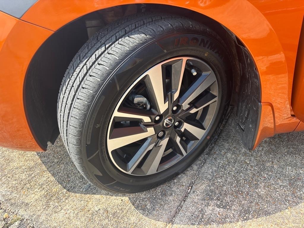 Nissan Versa SV 2022