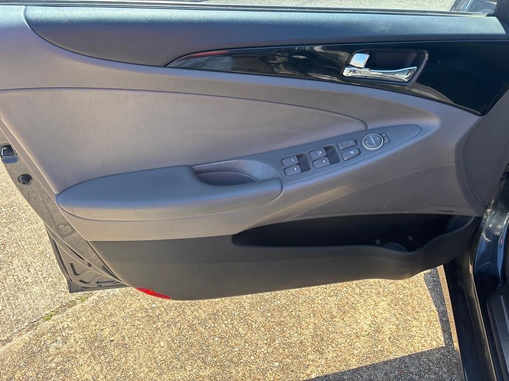 Hyundai Sonata Limited Auto 2013