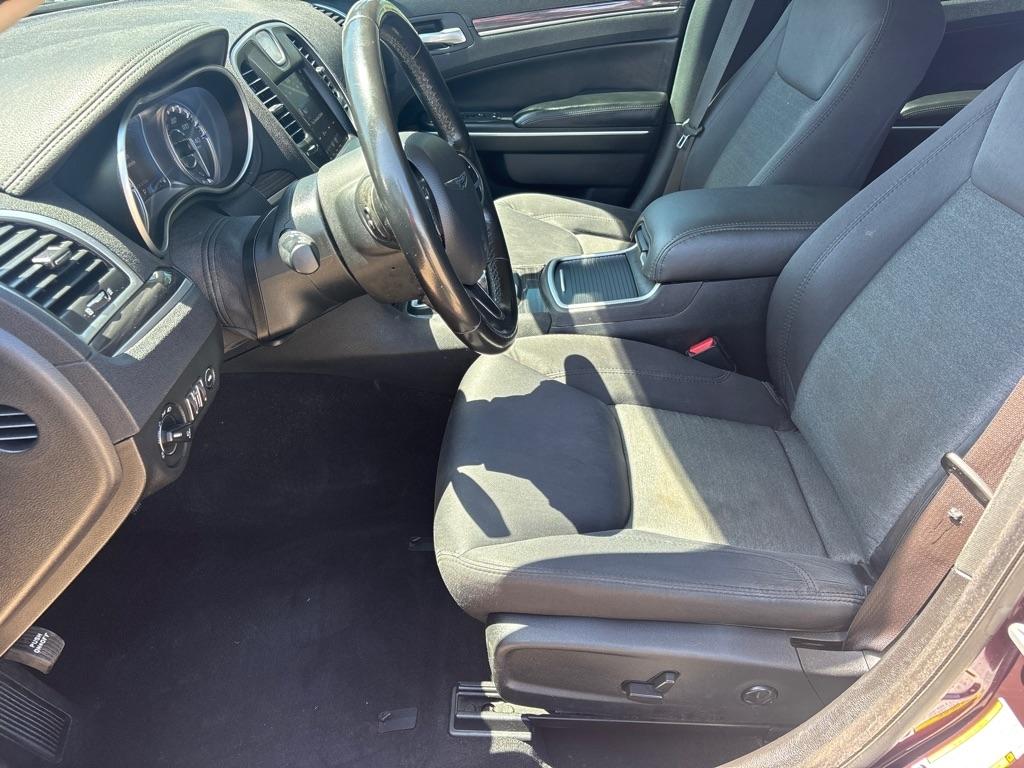 Chrysler 300 Touring 2021