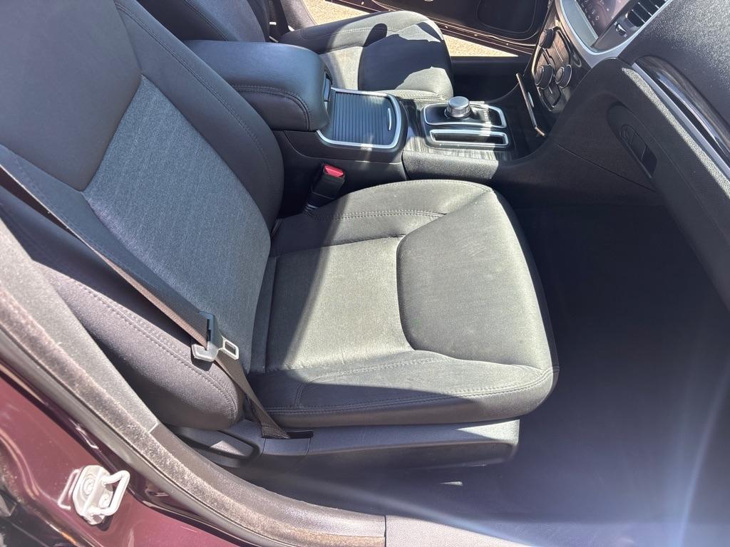 Chrysler 300 Touring 2021