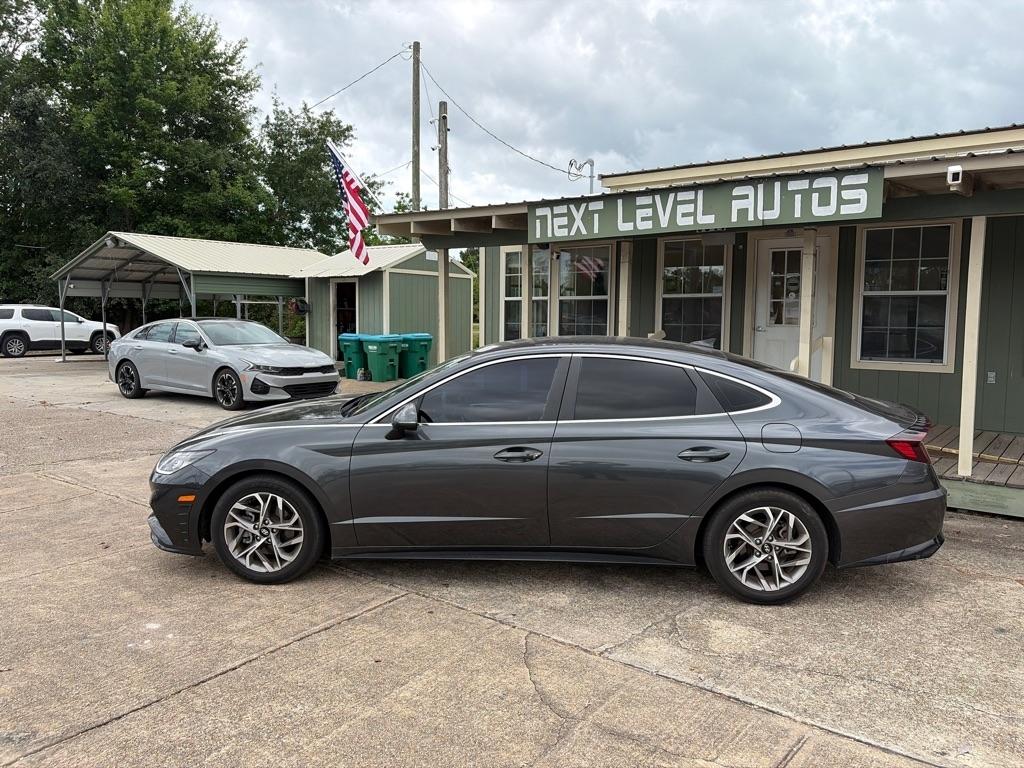 Hyundai Sonata SEL 2021
