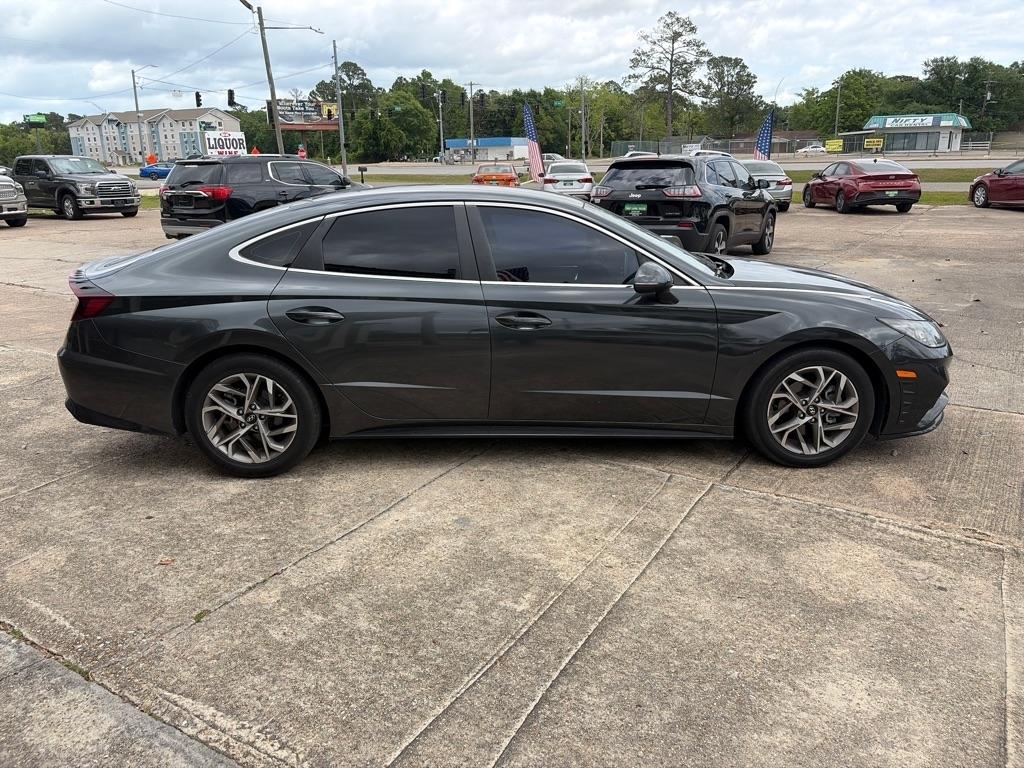 Hyundai Sonata SEL 2021