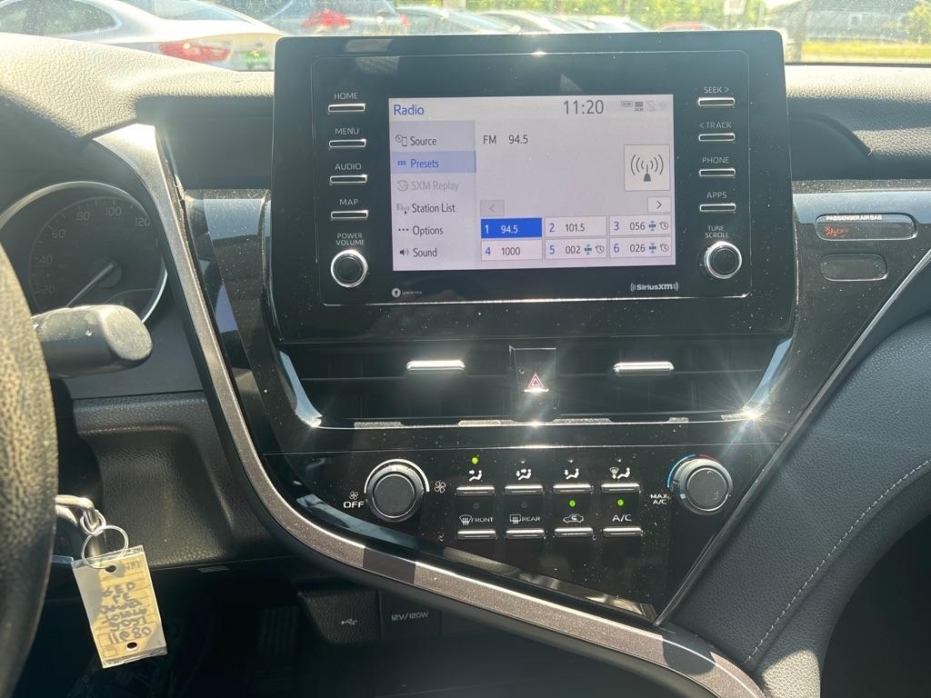 Toyota Camry LE 2021