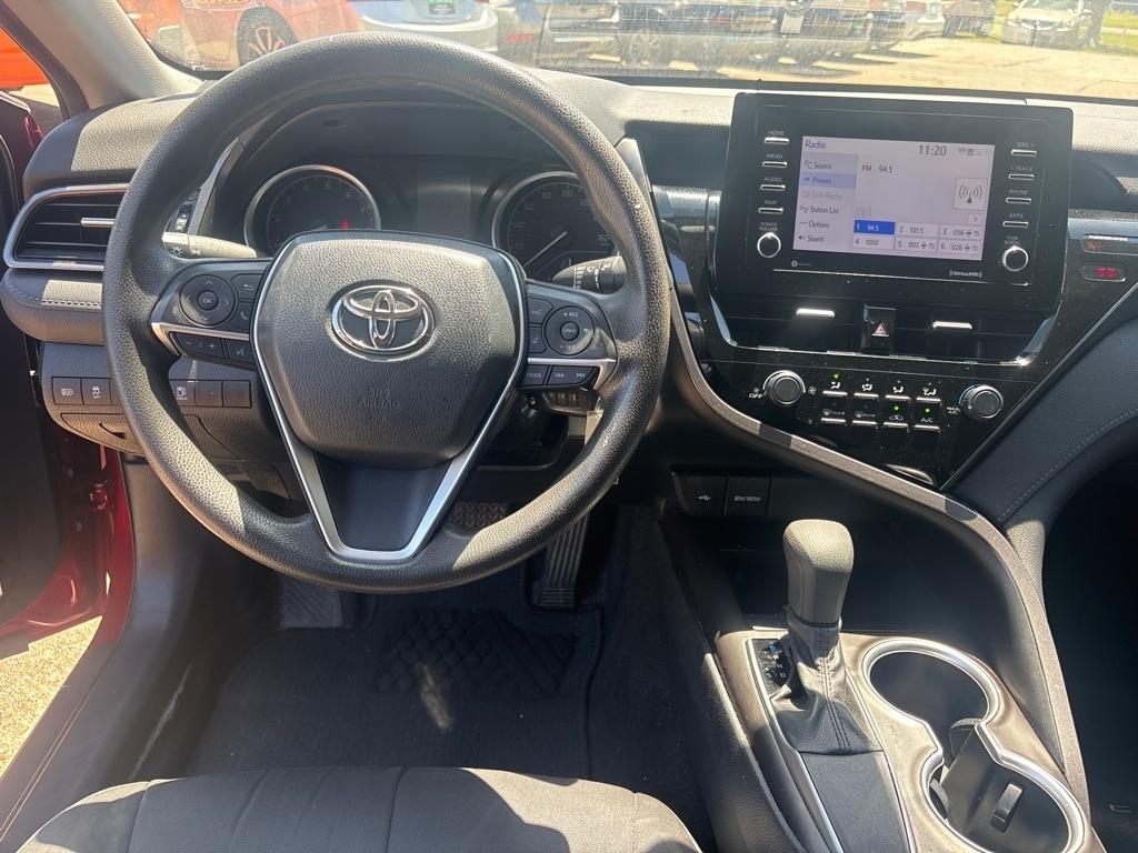 Toyota Camry LE 2021