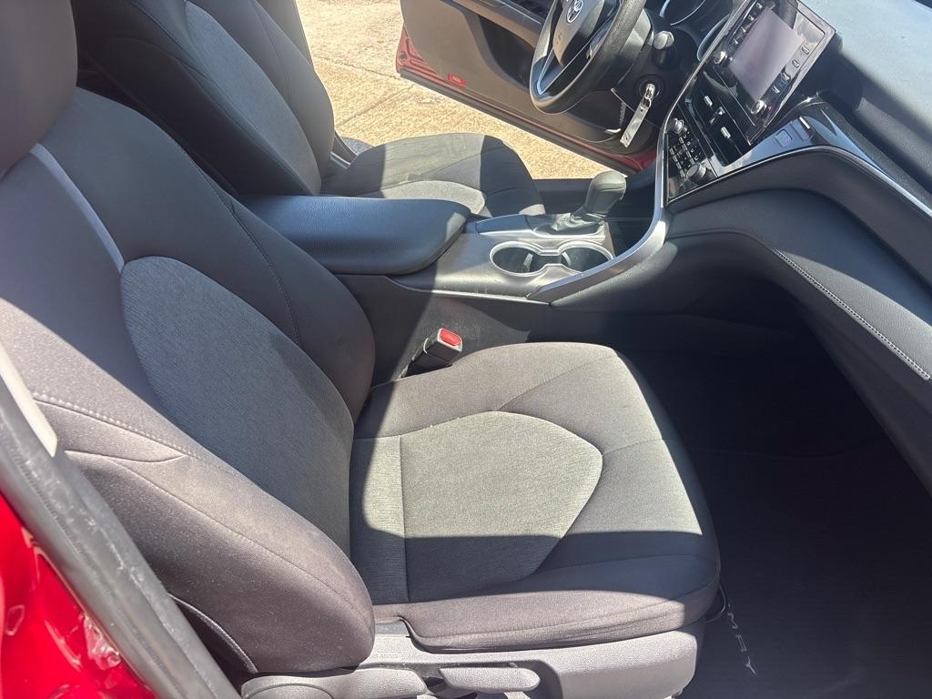 Toyota Camry LE 2021