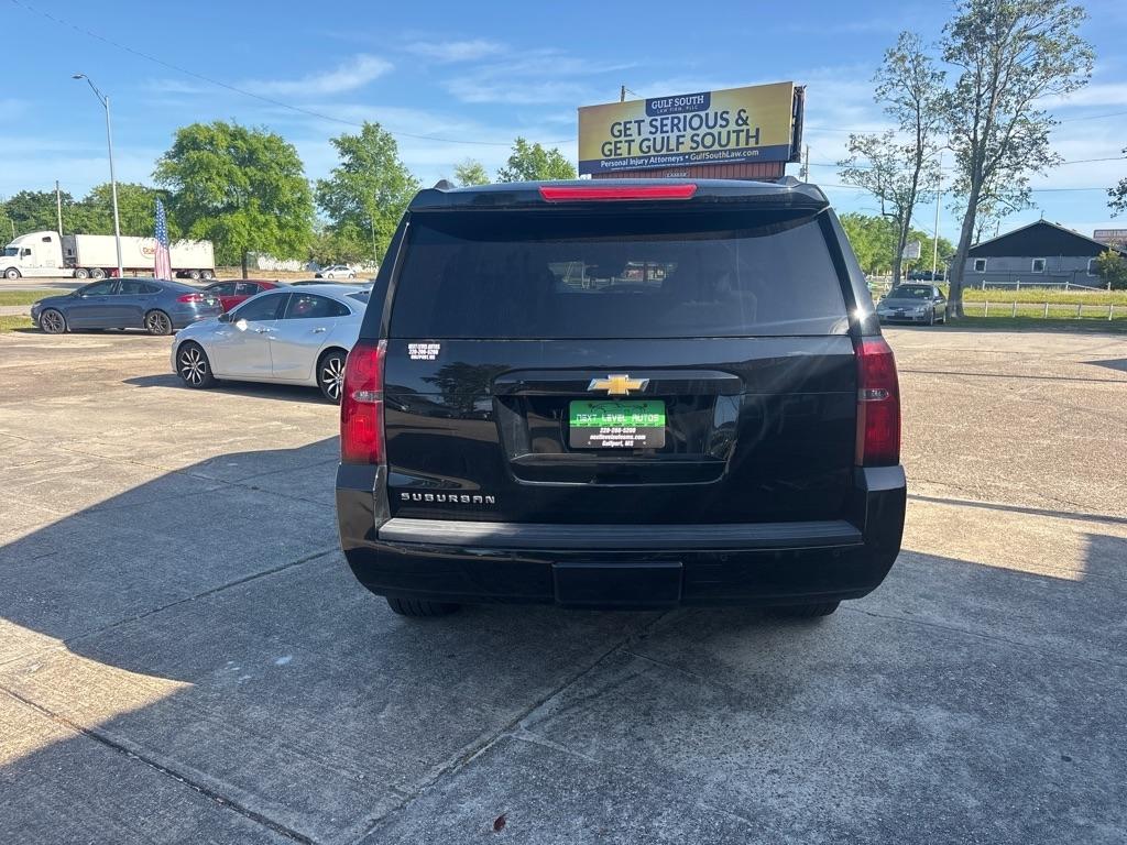 Chevrolet Suburban LT 2WD 2016