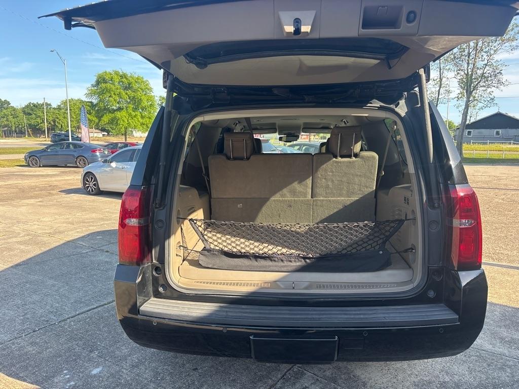 Chevrolet Suburban LT 2WD 2016