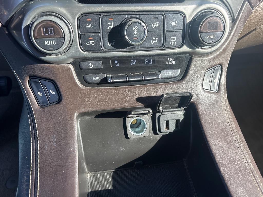 Chevrolet Suburban LT 2WD 2016