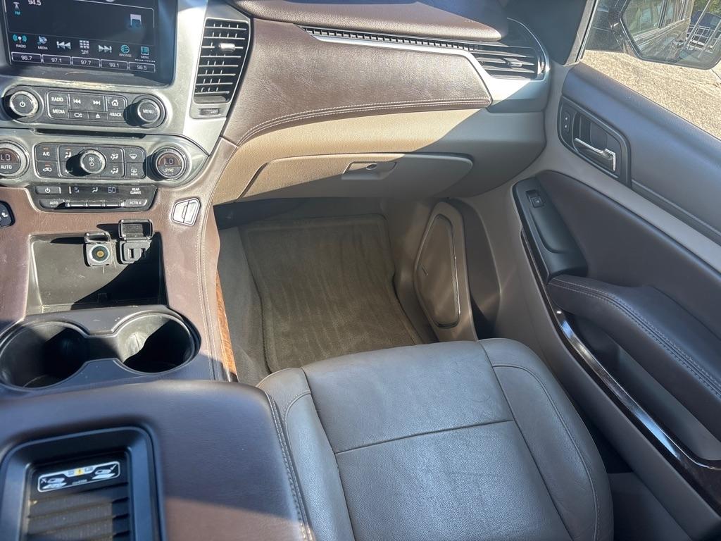 Chevrolet Suburban LT 2WD 2016