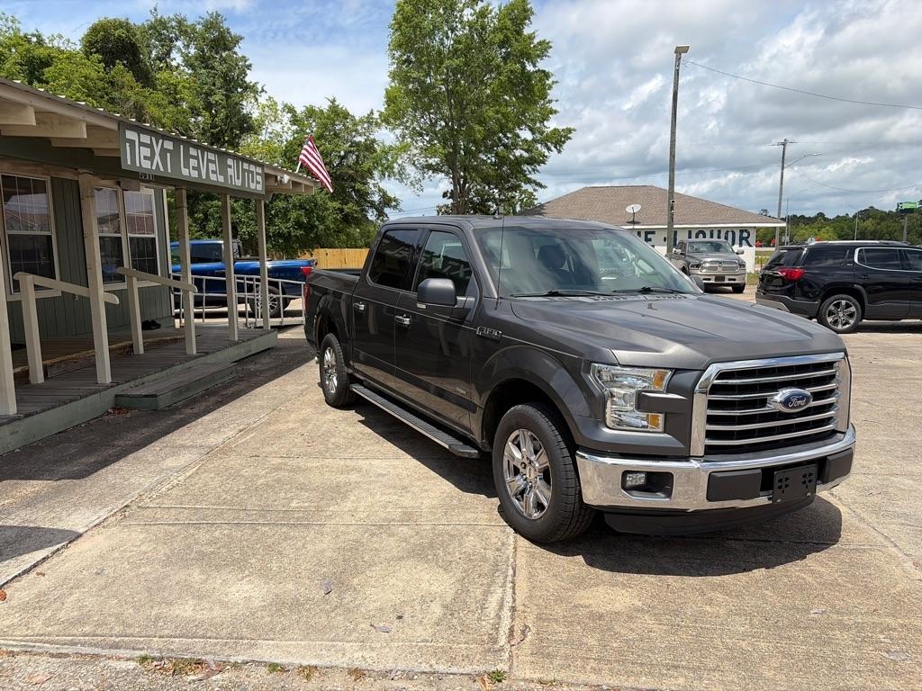 Ford F-150 XL SuperCrew 5.5-ft. Bed 2WD 2016