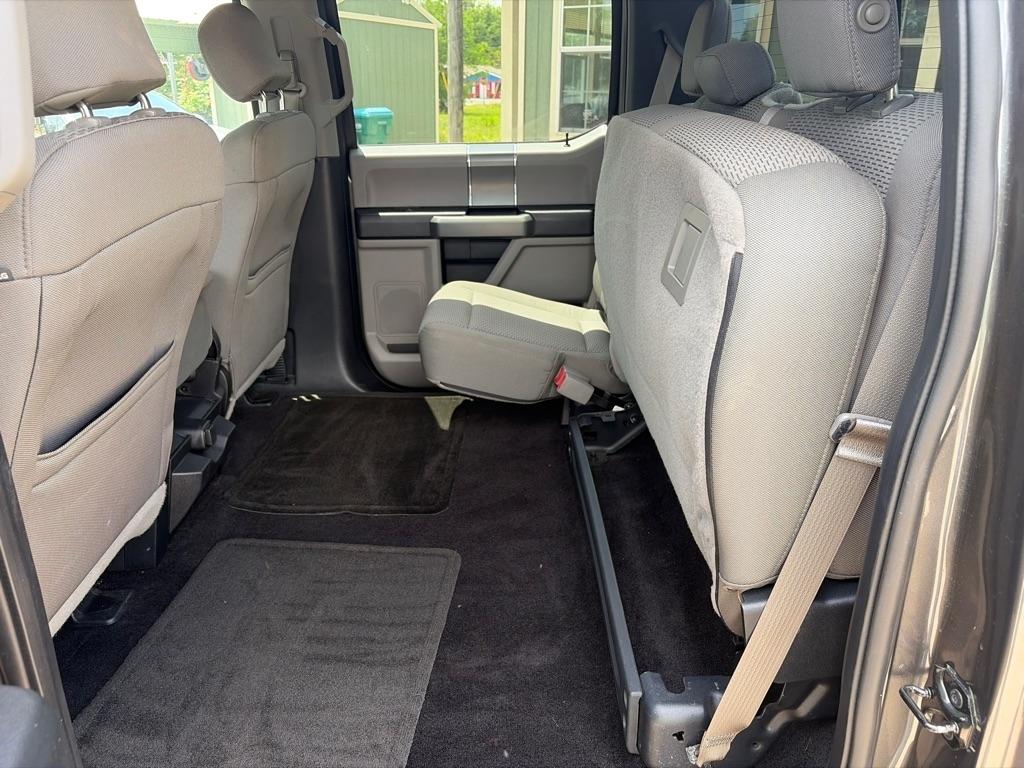 Ford F-150 XL SuperCrew 5.5-ft. Bed 2WD 2016