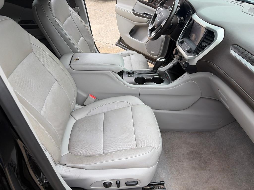 GMC Acadia SLT-2 FWD 2019