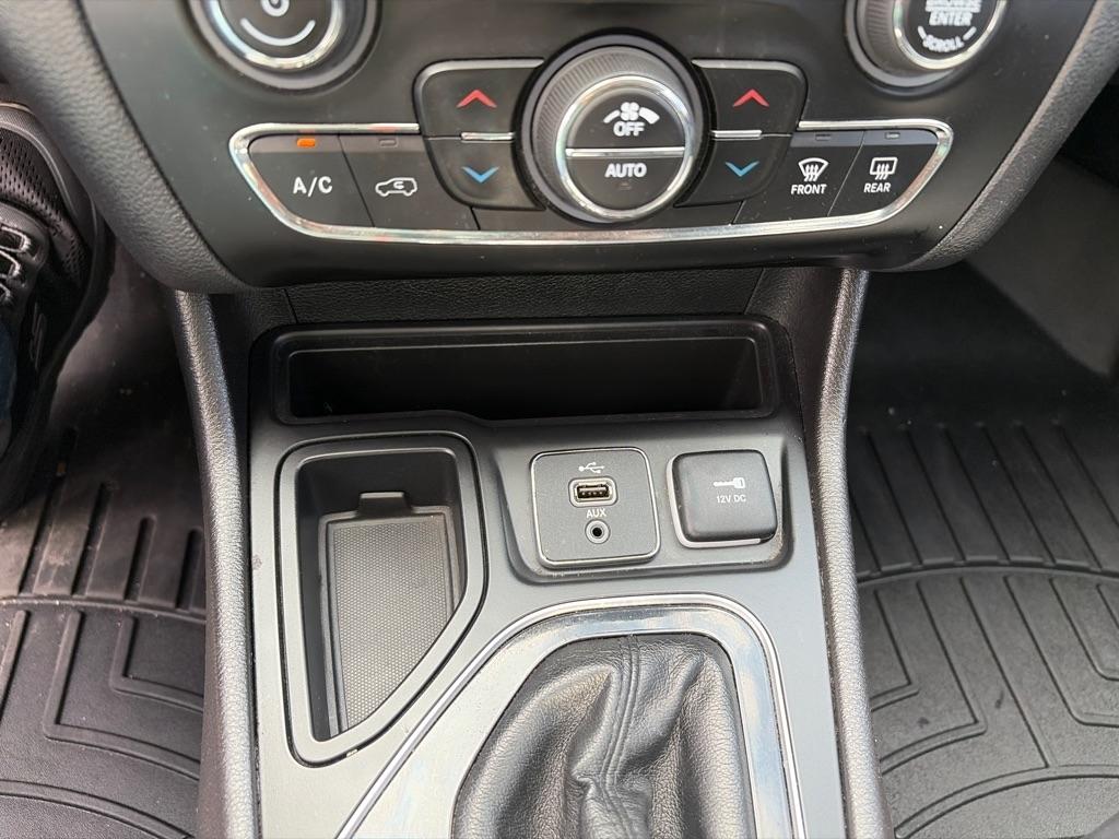Jeep Cherokee Limited FWD 2019