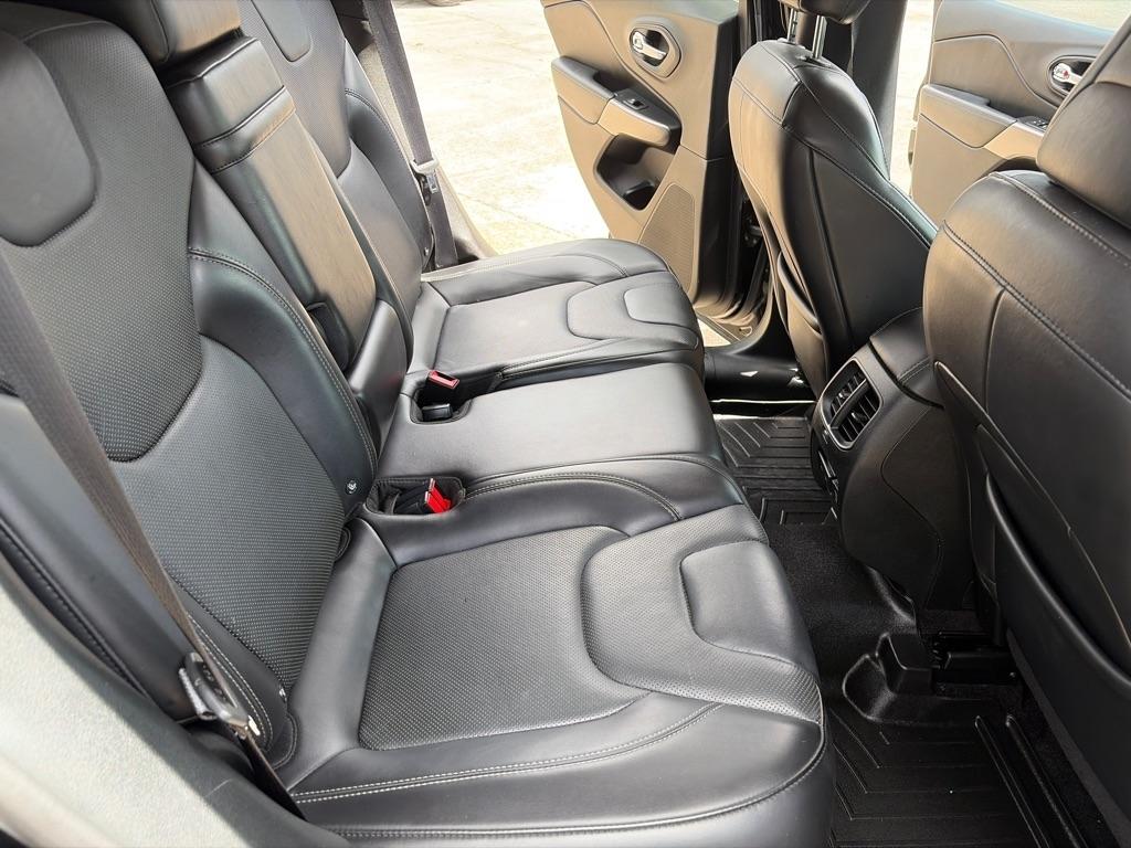 Jeep Cherokee Limited FWD 2019
