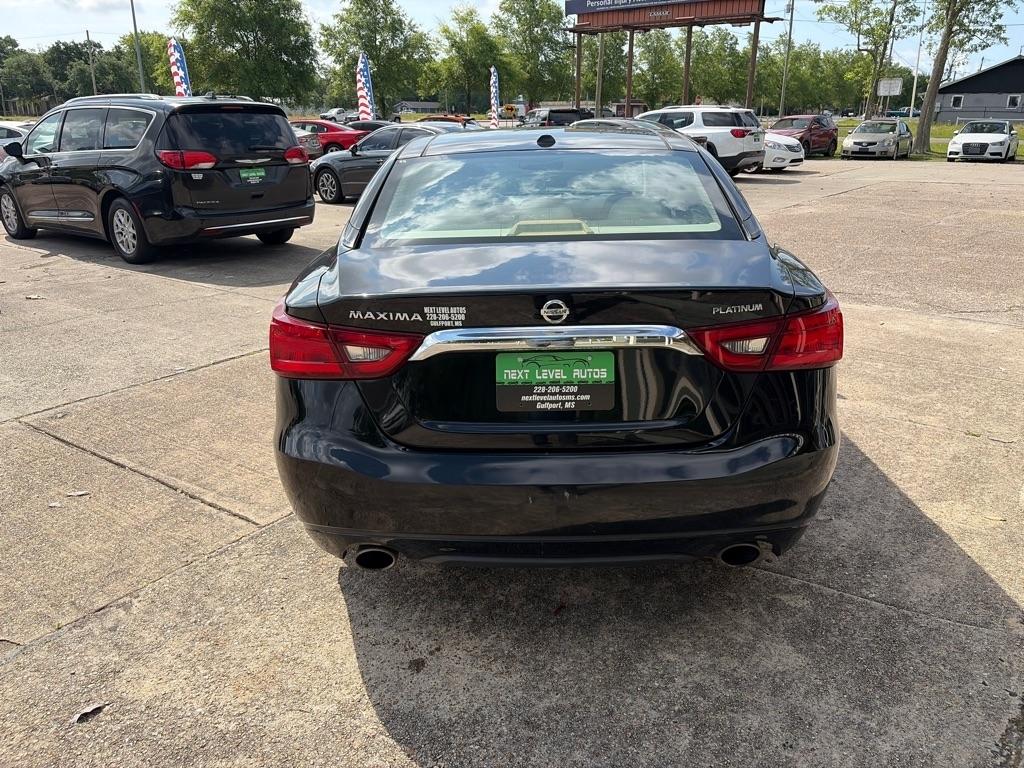 Nissan Maxima 3.5 S 2017