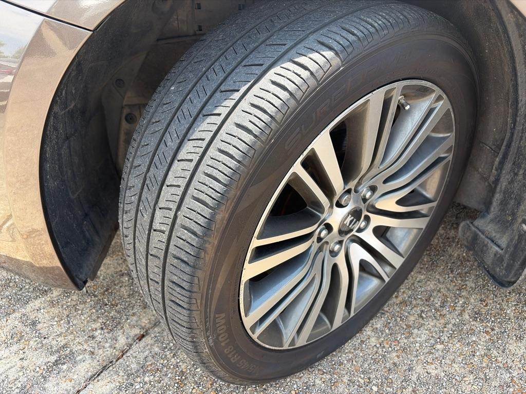 Kia Cadenza Limited 2014