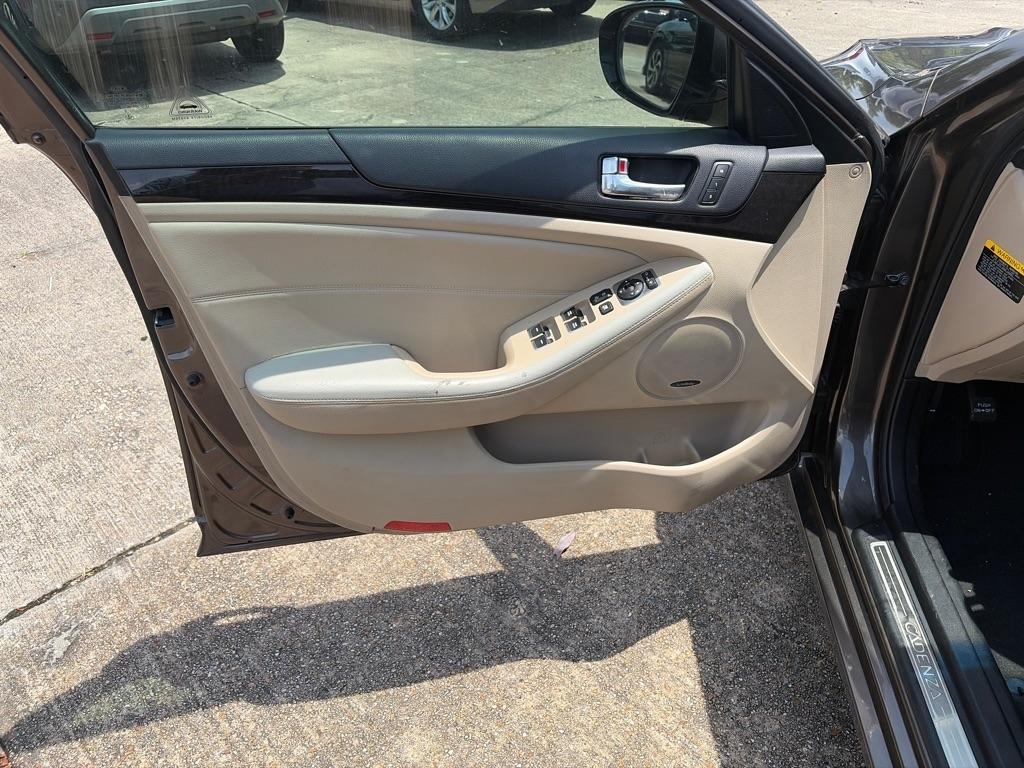Kia Cadenza Limited 2014