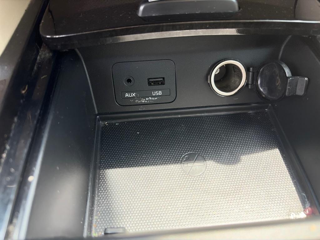 Kia Cadenza Limited 2014