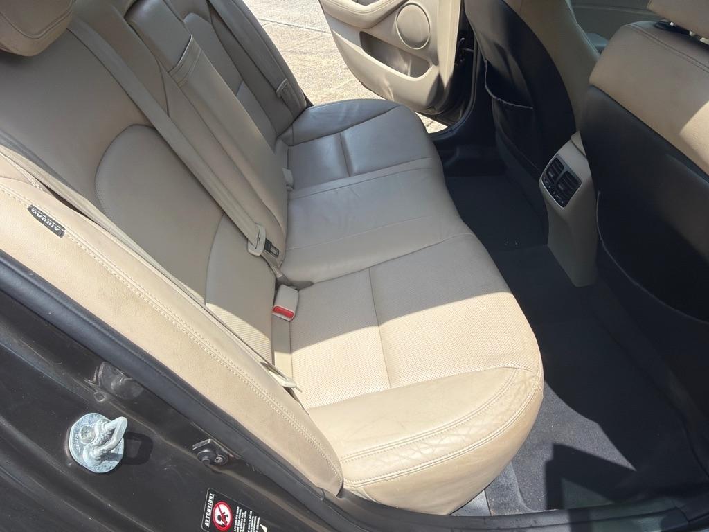 Kia Cadenza Limited 2014