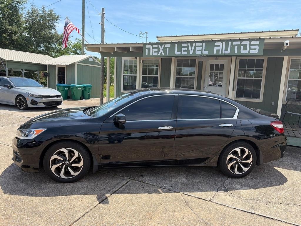 Honda Accord EX-L Sedan V6 6-Spd AT 2017