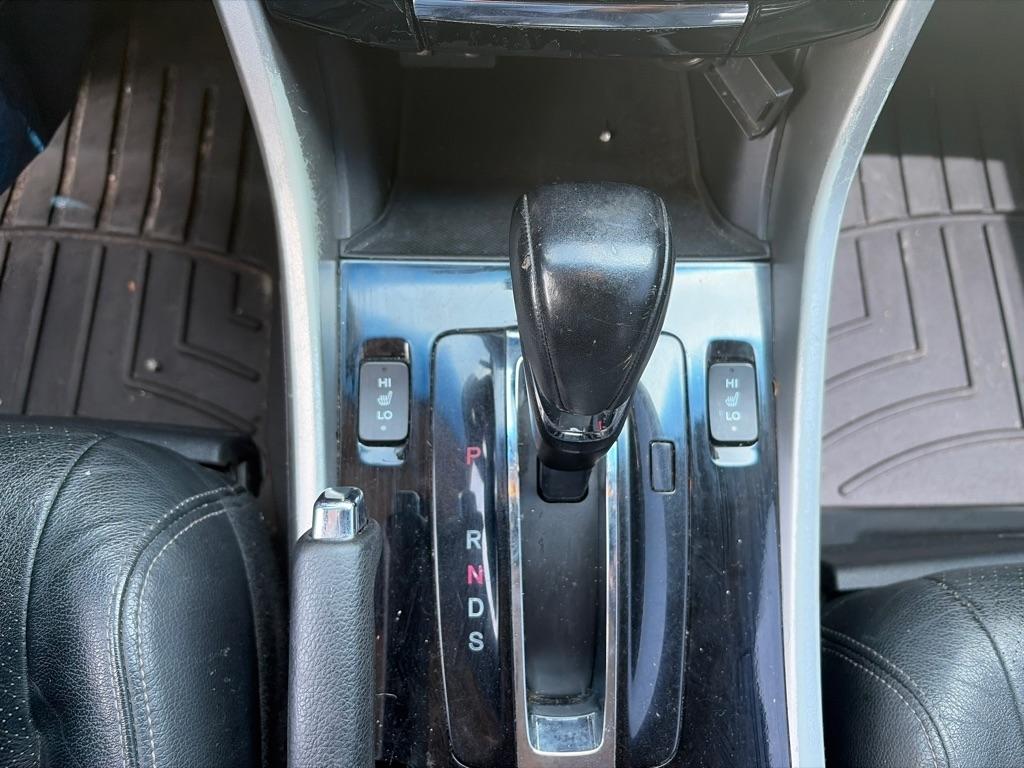 Honda Accord EX-L Sedan V6 6-Spd AT 2017