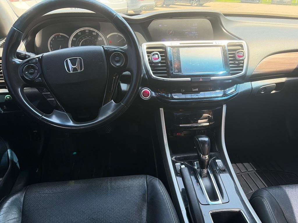 Honda Accord EX-L Sedan V6 6-Spd AT 2017