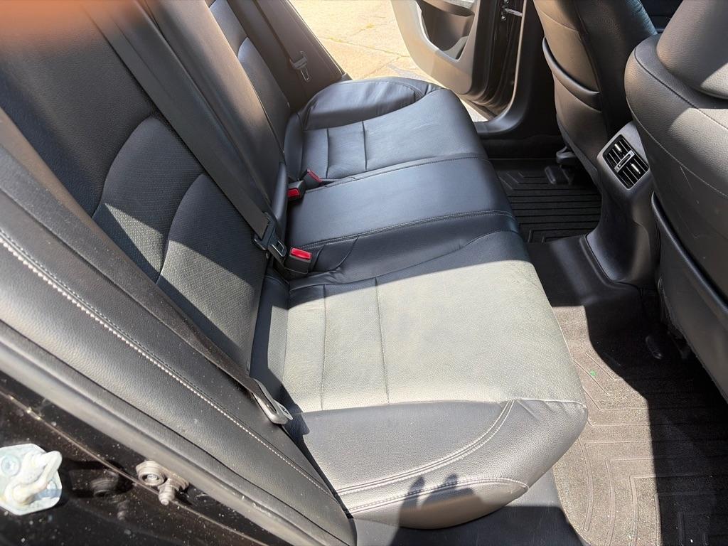 Honda Accord EX-L Sedan V6 6-Spd AT 2017