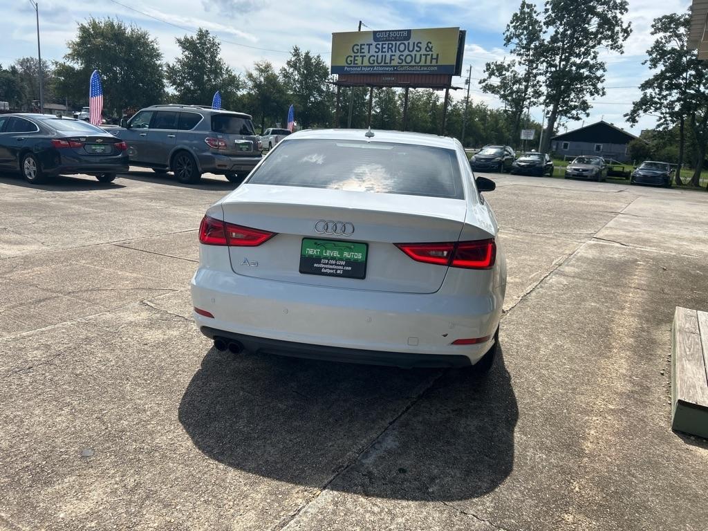 Audi A3 4dr Sdn FWD 1.8T Premium 2015