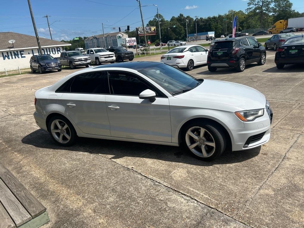 Audi A3 4dr Sdn FWD 1.8T Premium 2015