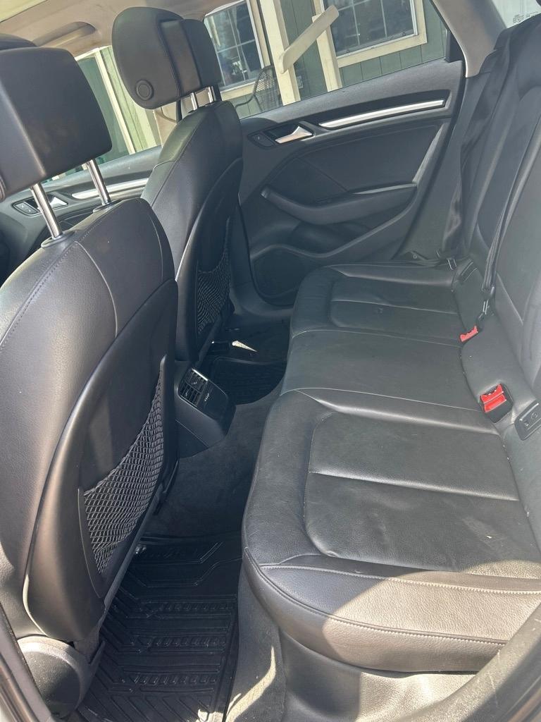 Audi A3 4dr Sdn FWD 1.8T Premium 2015