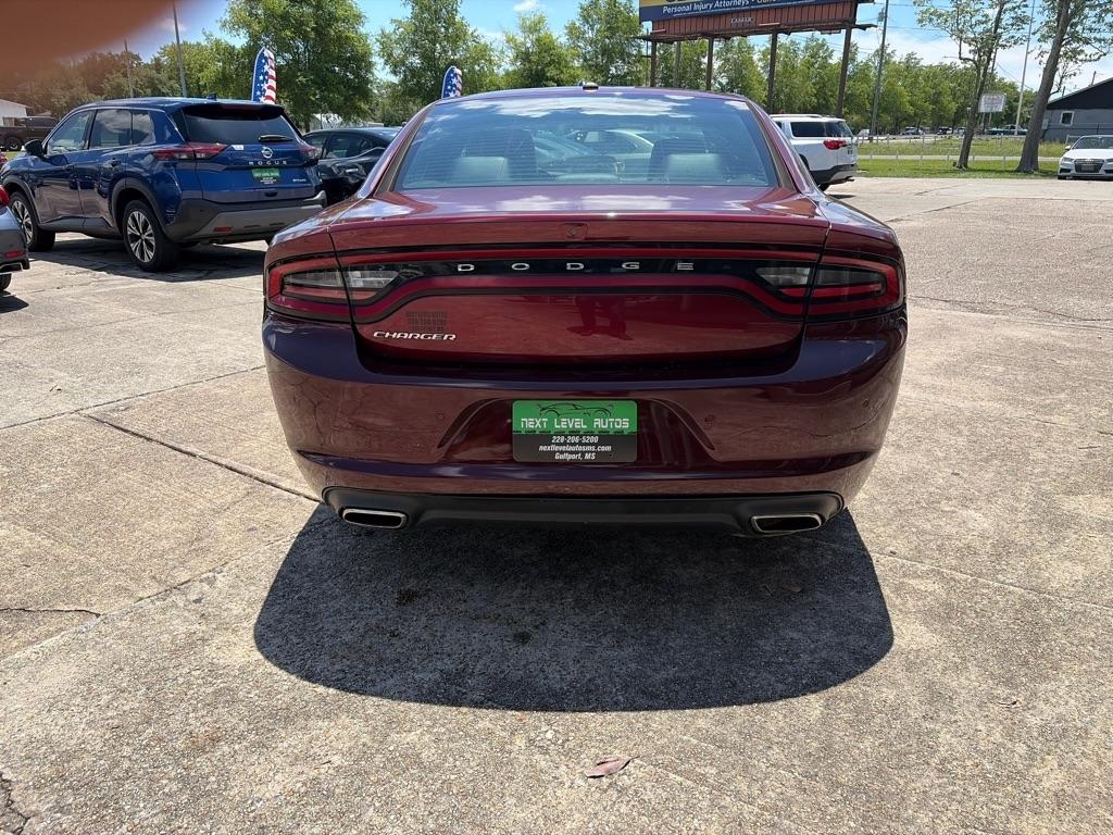 Dodge Charger SXT 2021