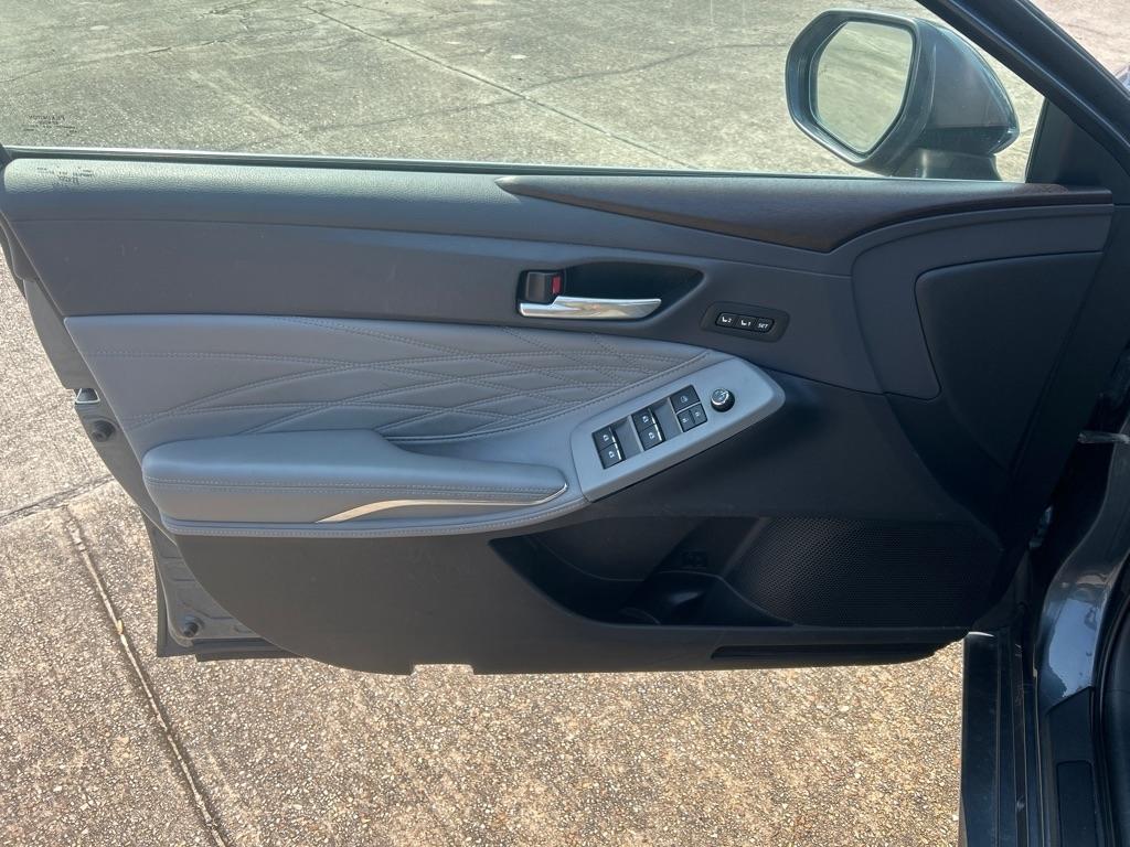 Toyota Camry LE 2020