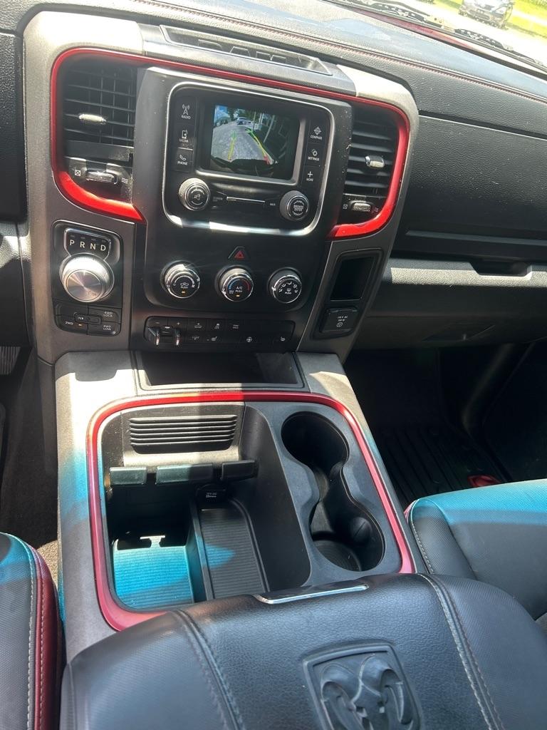 RAM 1500 Rebel Crew Cab SWB 4WD 2016