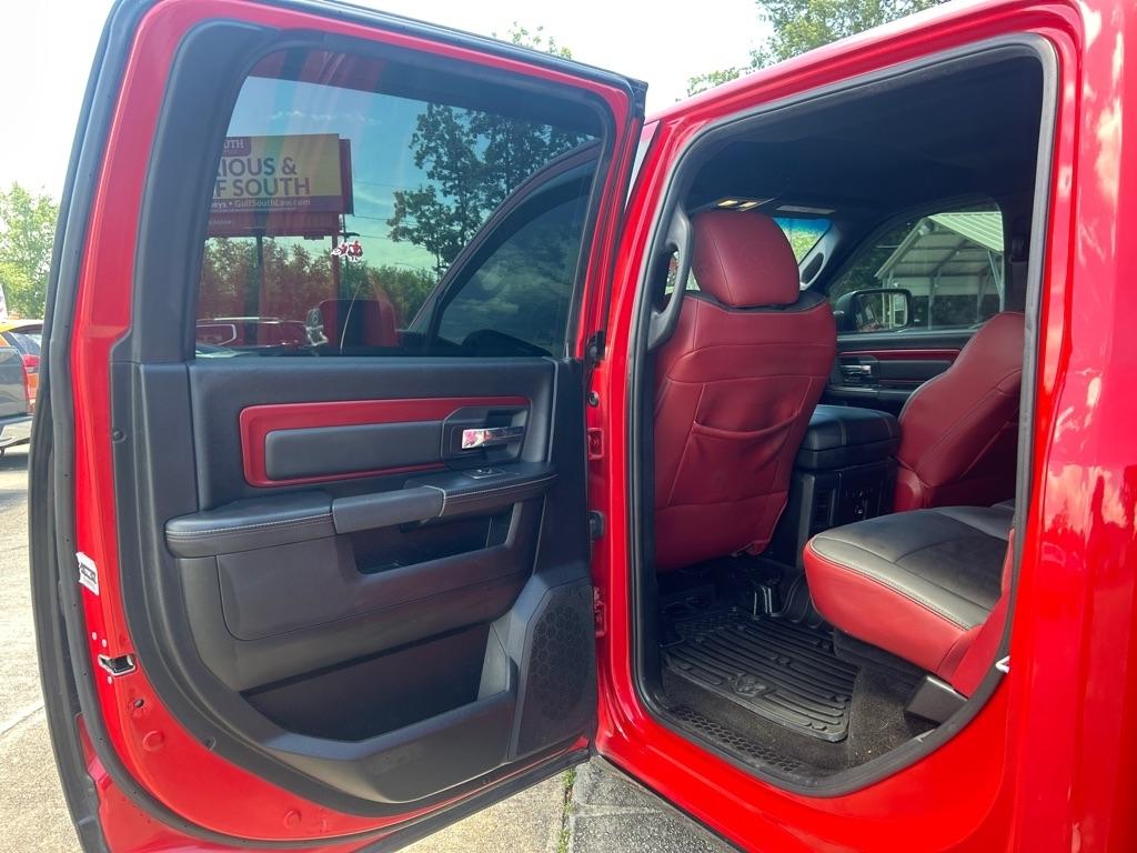 RAM 1500 Rebel Crew Cab SWB 4WD 2016