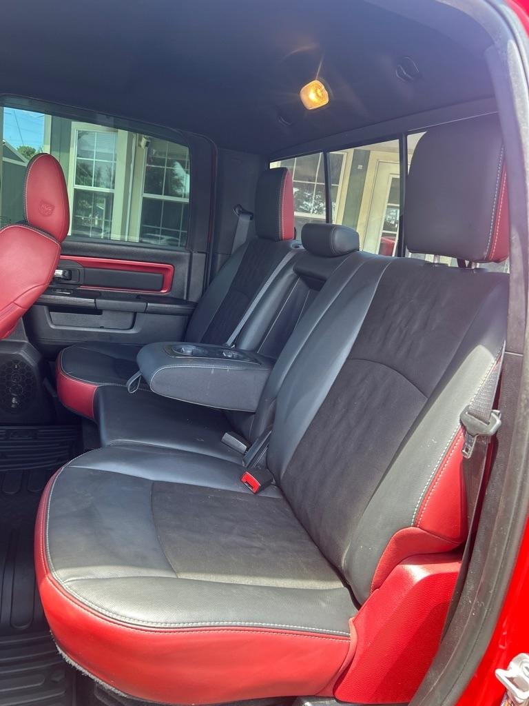 RAM 1500 Rebel Crew Cab SWB 4WD 2016