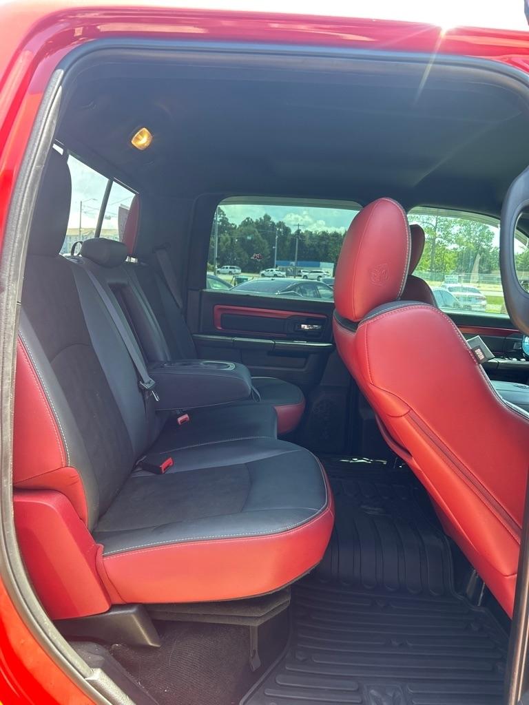 RAM 1500 Rebel Crew Cab SWB 4WD 2016