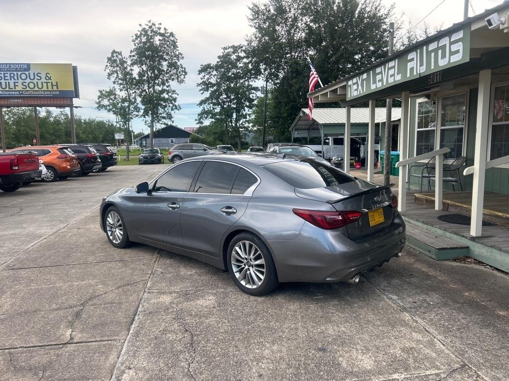 Infiniti Q50 3.0t LUXE 2021