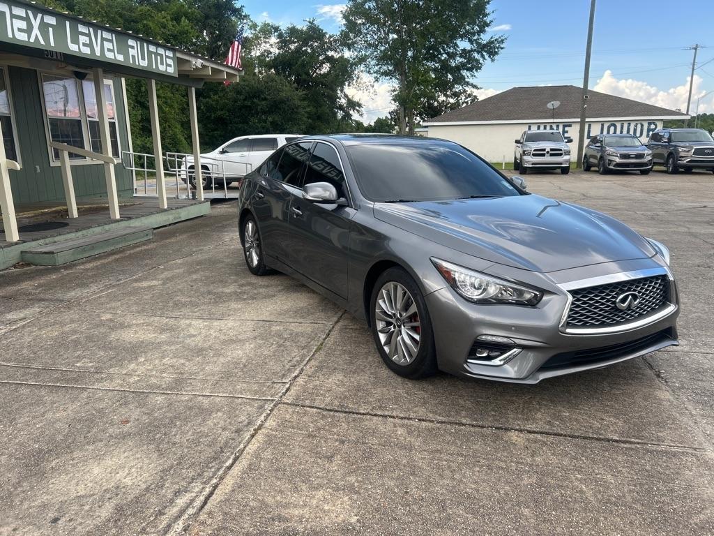 Infiniti Q50 3.0t LUXE 2021