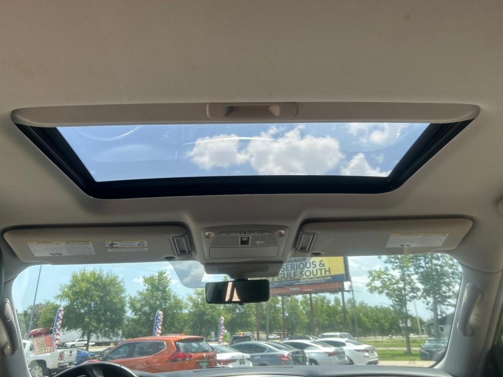 Nissan Armada SV 2WD 2019